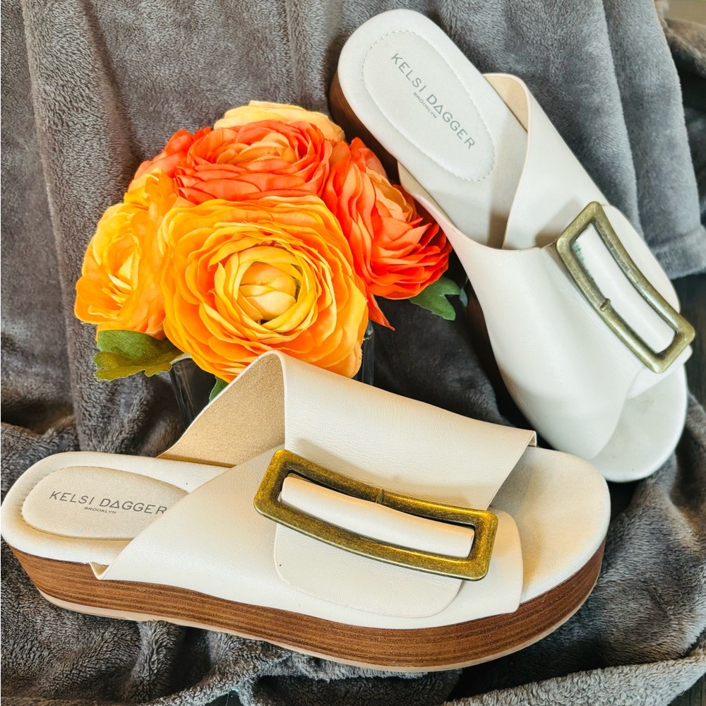 Kelsi Dagger buckle platform slides